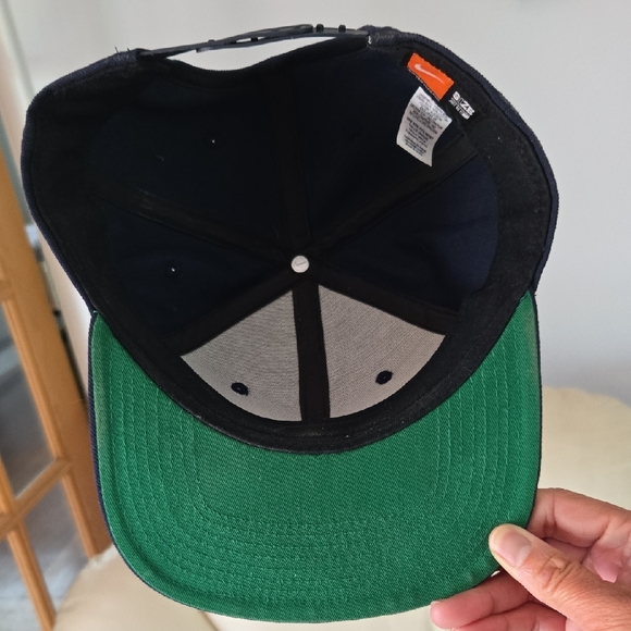 Men's Nike Navy Blue Cap💙 PRE OWNED - Picture 4 of 10